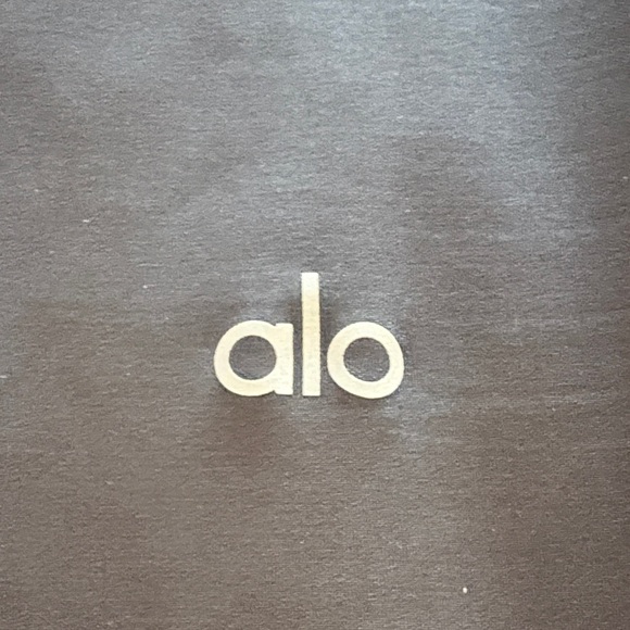 Women’s Alo Yoga Airlift 7/8 High-Waist Black Leggings. XS - Picture 2 of 6